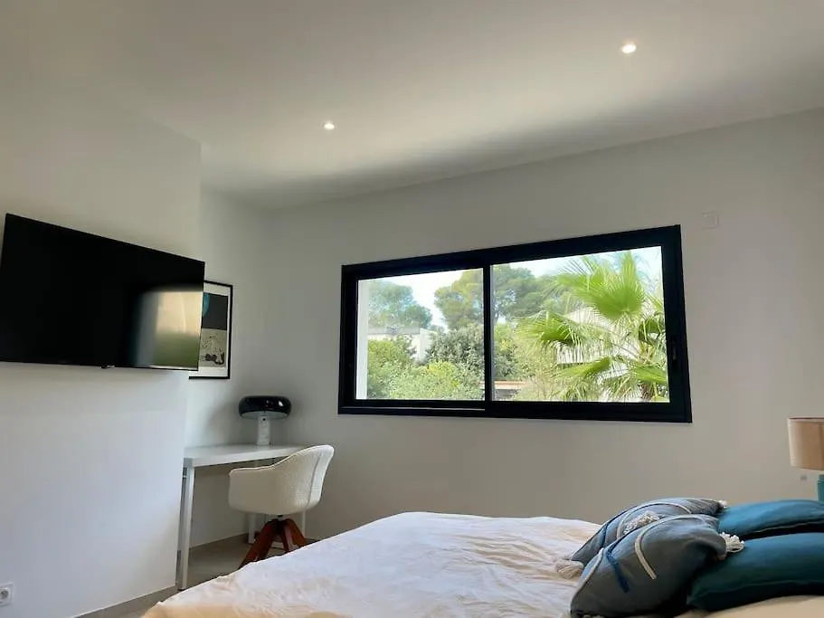 3 Bedroom Villa With Private Pool Saint-Raphael